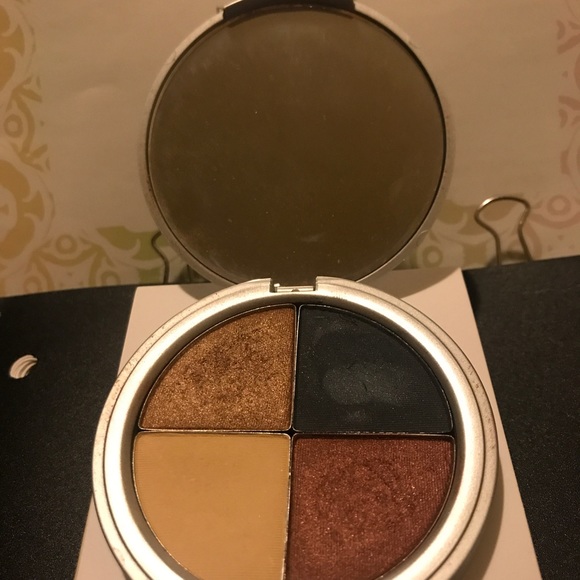 Votre Vu Palette Play Mineral EyeShadow copper - Picture 2 of 2
